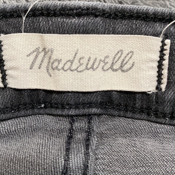 Madewell 9 inch high rise knee cut cropped grey denim women size 26 ๐๐ฏ - Picture 15 of 16